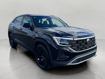 New 2025 Volkswagen Atlas Cross Sport SE