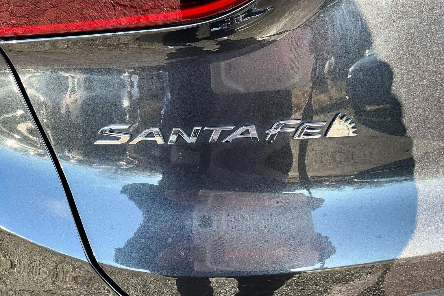 Used 2023 Hyundai Santa Fe SEL w/ Premium Package FWD image 10