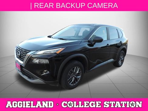 Certified 2023 Nissan Rogue S image 8