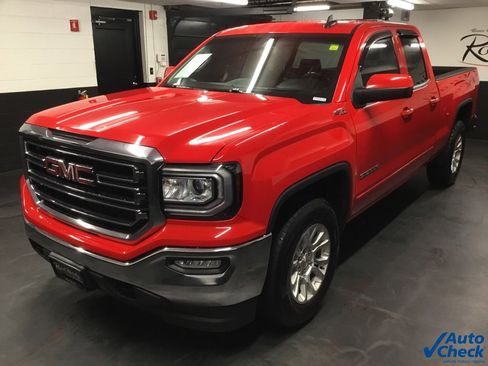 Used 2016 GMC Sierra 1500 SLE w/ SLE Value Package image 6