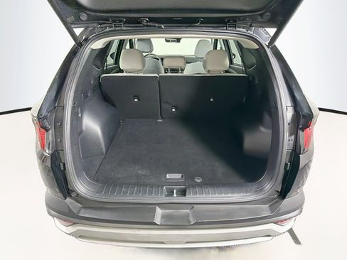 Used 2025 Hyundai Tucson SEL FWD image 28