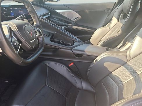 Used 2021 Chevrolet Corvette Stingray Premium Conv w/ Z51 Performance Package image 15