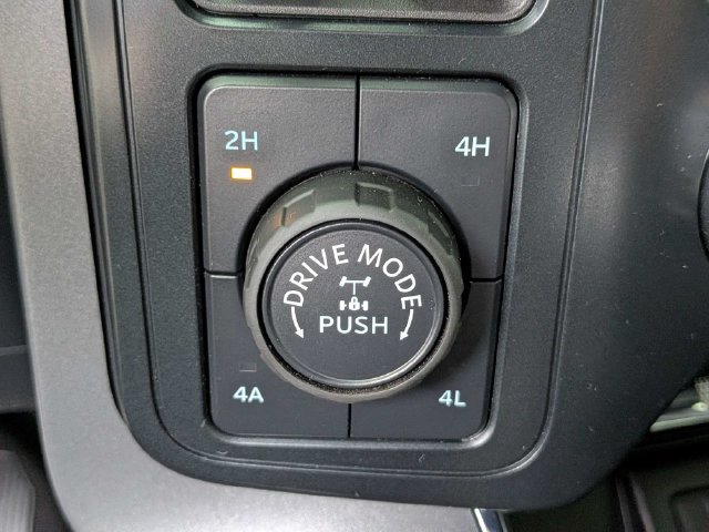 Used 2025 Ford F150 Lariat w/ Equipment Group 502A High AWD/4WD image 30