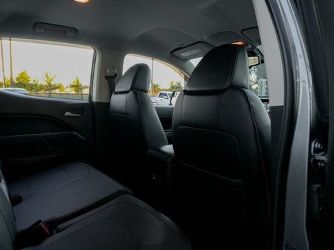 Used 2019 Chevrolet Colorado ZR2 w/ LPO, Premium Interior Package AWD/4WD image 39