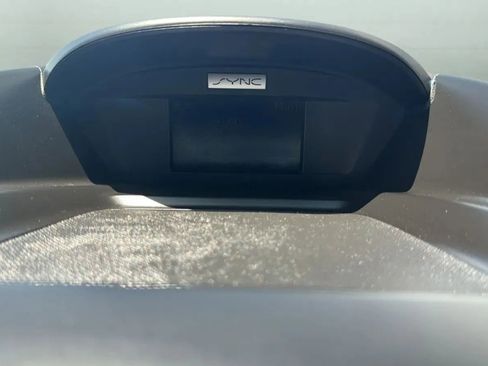 Used 2017 Ford Escape SE FWD image 45
