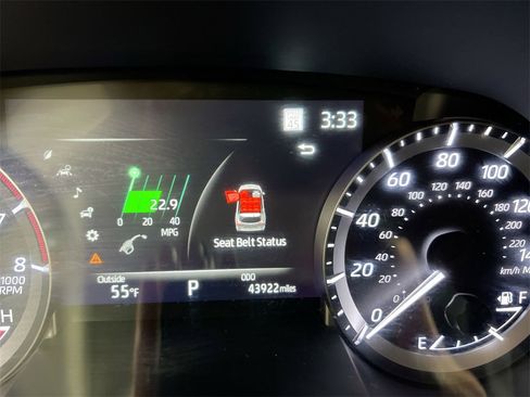 Used 2023 Toyota Highlander LE image 12