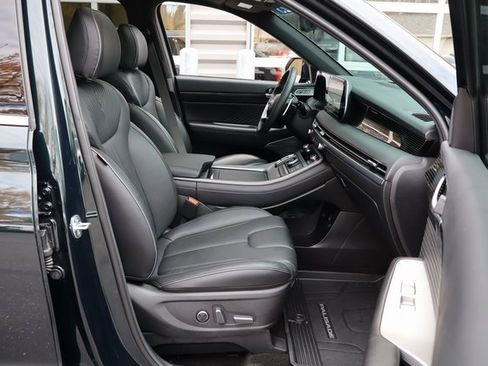 Used 2025 Hyundai Palisade Calligraphy image 36