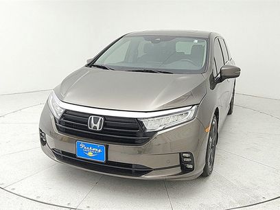 Used 2021 Honda Odyssey Elite