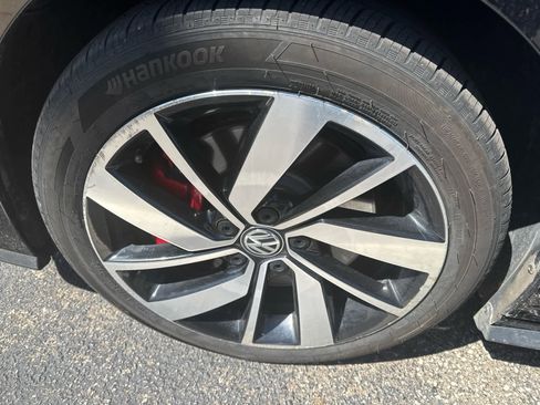 Used 2021 Volkswagen Jetta GLI Autobahn FWD image 9