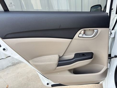 Used 2013 Honda Civic LX image 28