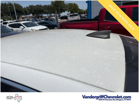 Used 2017 Chevrolet Malibu LS w/ LPO, Convenience Package 2 FWD image 12