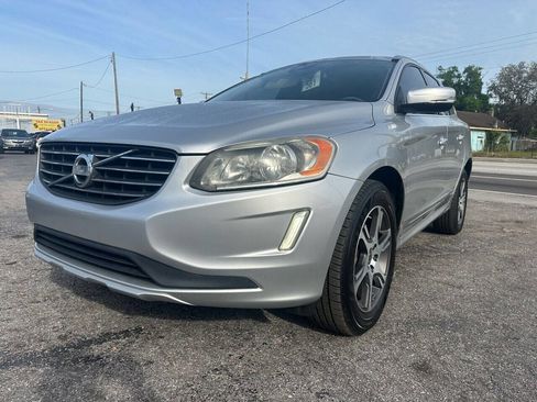 Used 2014 Volvo XC60 T6 image 3