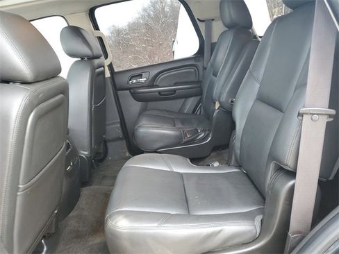 Used 2012 GMC Yukon Denali image 28