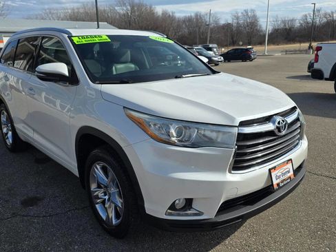 Used 2014 Toyota Highlander Limited image 7