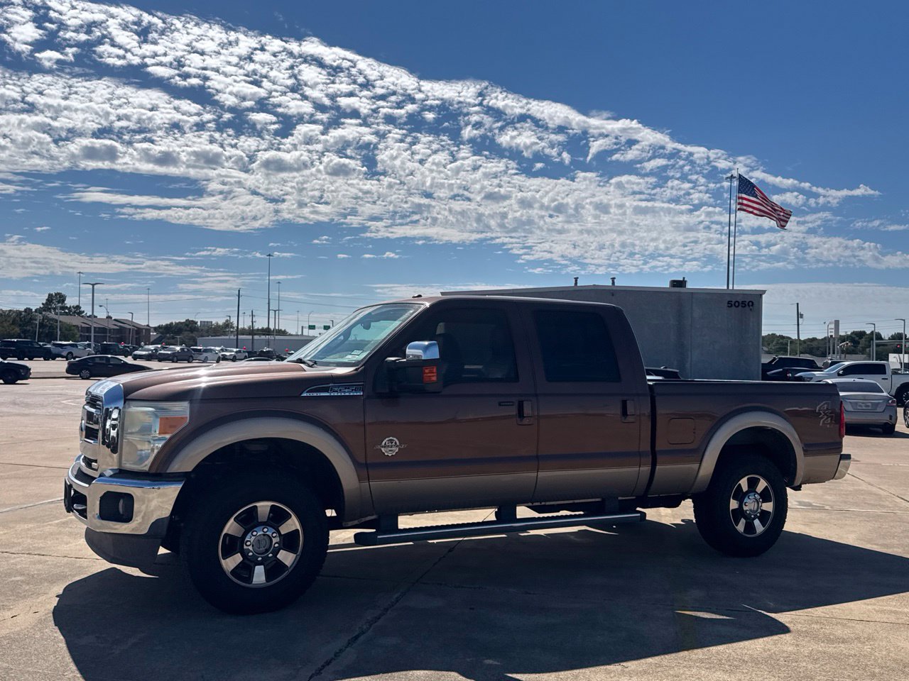 Used 2011 Ford F250 Lariat w/ Lariat Interior Pkg AWD/4WD image 12