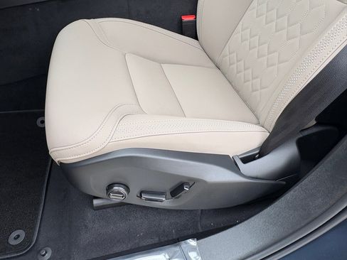 New 2026 Volvo XC90 B6 Plus image 21
