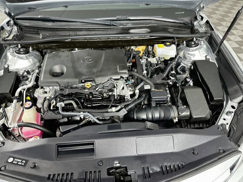 Used 2018 Toyota Camry XLE w/ Audio Package FWD image 31