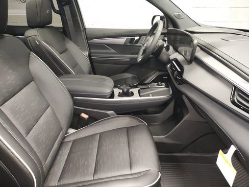 New 2026 Buick Enclave Sport Touring w/ Power Package image 7