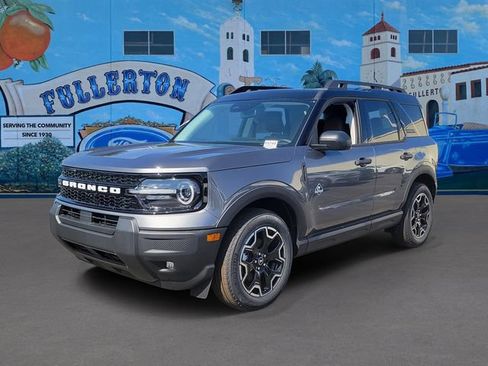 New 2026 Ford Bronco Sport Outer Banks AWD/4WD image 2