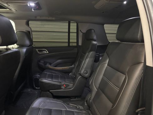 Used 2019 GMC Yukon XL Denali w/ Denali Ultimate Package image 24