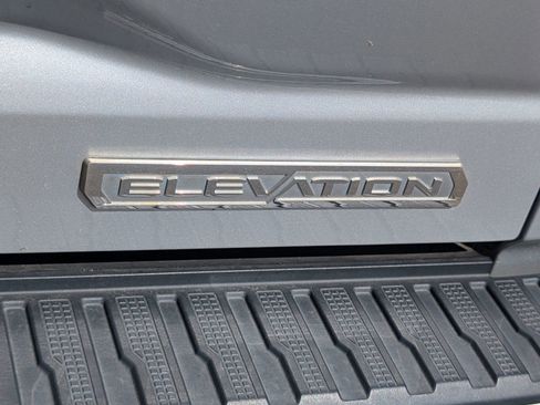 Used 2020 GMC Sierra 1500 Elevation w/ Elevation Value Package AWD/4WD image 6