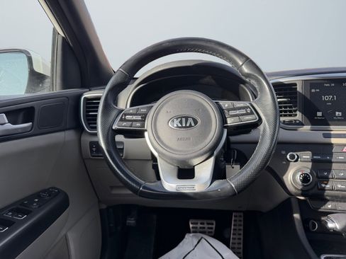 Used 2021 Kia Sportage S image 14