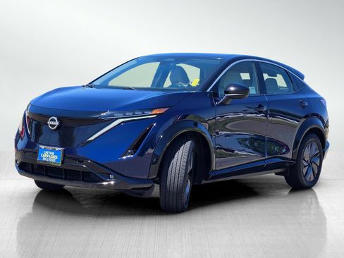 Used 2024 Nissan Ariya FWD image 11