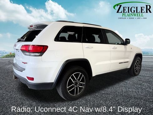 Used 2021 Jeep Grand Cherokee Trailhawk w/ Premium Lighting Group AWD/4WD image 6