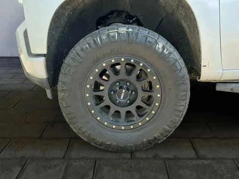 Used 2019 Chevrolet Silverado 1500 RST w/ All-Star Edition image 25