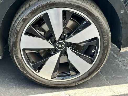 Used 2025 Audi A5 2.0T Premium Plus w/ Premium Plus AWD/4WD image 6