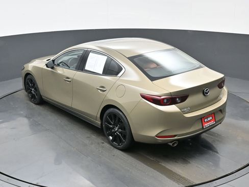 Used 2024 MAZDA MAZDA3 s image 36