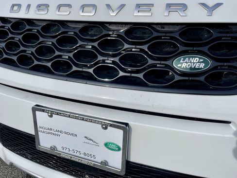 Certified 2024 Land Rover Discovery Sport S image 33