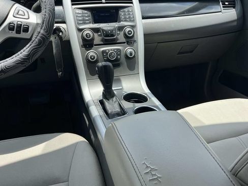 Used 2014 Ford Edge SE w/ Equipment Group 101A FWD image 16