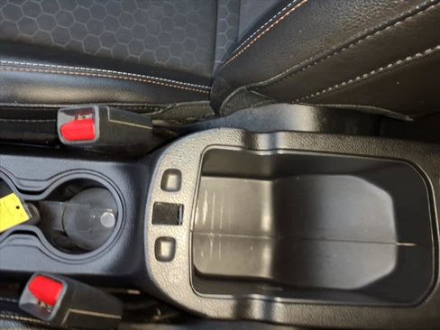 Used 2018 Jeep Compass Latitude w/ Popular Equipment Group image 10