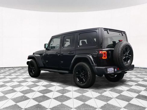 Used 2023 Jeep Wrangler Unlimited Sahara AWD/4WD image 43