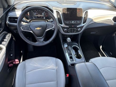 Used 2018 Chevrolet Equinox Premier FWD image 14