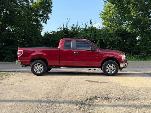 Used 2014 Ford F150 XLT w/ XLT Chrome Package AWD/4WD image 4