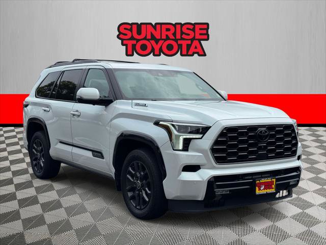 Certified 2024 Toyota Sequoia Platinum AWD/4WD image 1