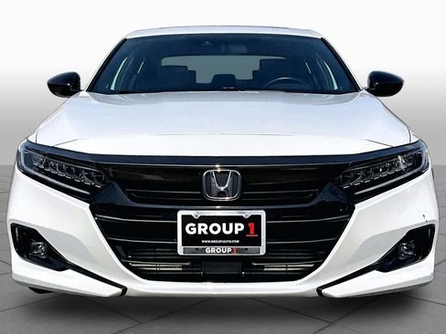 Used 2022 Honda Accord Sport image 4