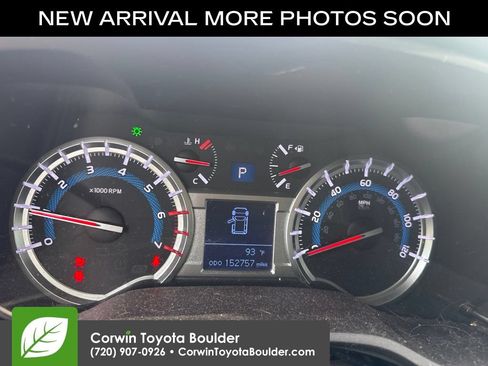 Used 2016 Toyota 4Runner SR5 AWD/4WD image 10