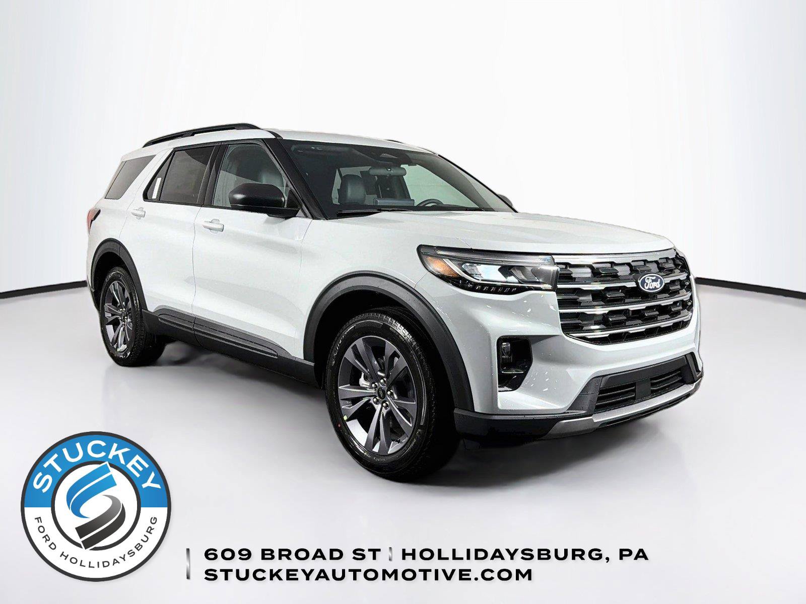 New 2027 Ford Explorer Active w/ Active Comfort Package AWD/4WD image 1