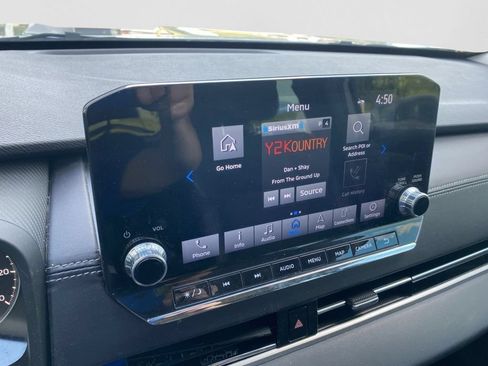 Used 2023 Mitsubishi Outlander SE AWD/4WD image 13