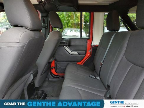 Used 2015 Jeep Wrangler Unlimited Sport w/ Quick Order Package 24S image 20