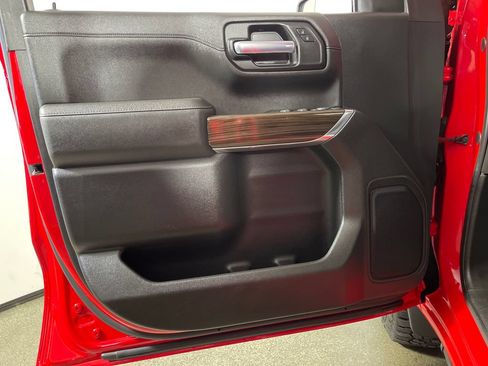 Used 2019 Chevrolet Silverado 1500 LT w/ All-Star Edition RWD image 17