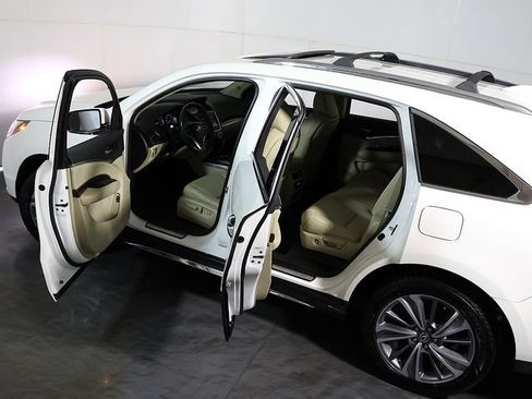 Certified 2018 Acura MDX SH-AWD w/ Technology Package image 5