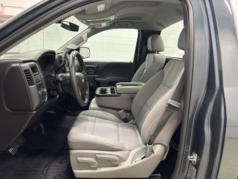 Used 2018 Chevrolet Silverado 1500 W/T w/ Chrome Bumper Package image 13