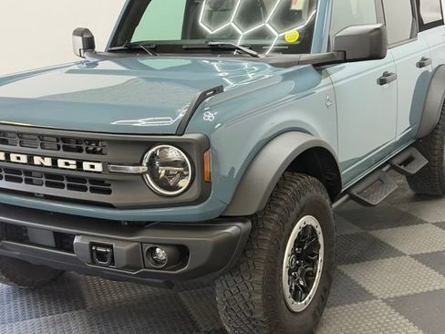 Used 2023 Ford Bronco Black Diamond w/ Sasquatch Package AWD/4WD image 7
