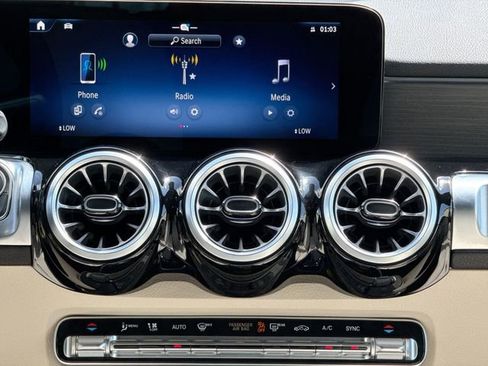 Certified 2026 Mercedes-Benz GLB 250 4MATIC image 16