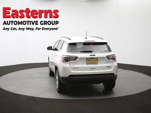 Used 2020 Jeep Compass Latitude w/ Popular Equipment Group AWD/4WD image 38