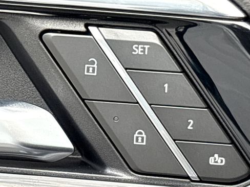 New 2026 Chevrolet Tahoe Premier w/ Sun And Tow Package AWD/4WD image 30